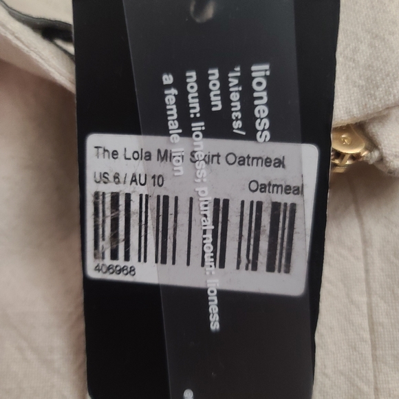 Lola Mini Skirt - Picture 9 of 9